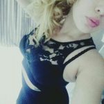 Девушка ищет парня  для вирта